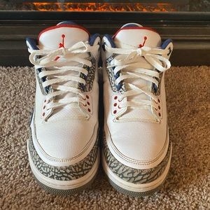 Jordan 3 true blue